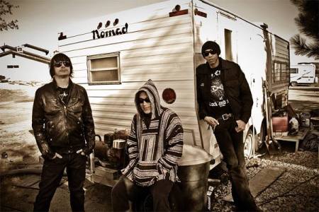 kxm - band promo pic - 2013 - #200