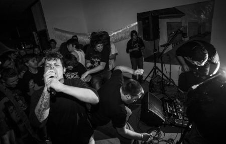 Forward Unto Dawn - promo live band pic - 2015 - #052715FUDMO3