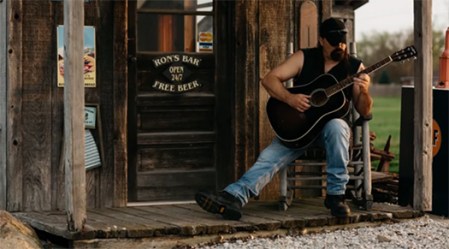 Outlaws & Moonshine - promo band pic - 2015 - #0512MO